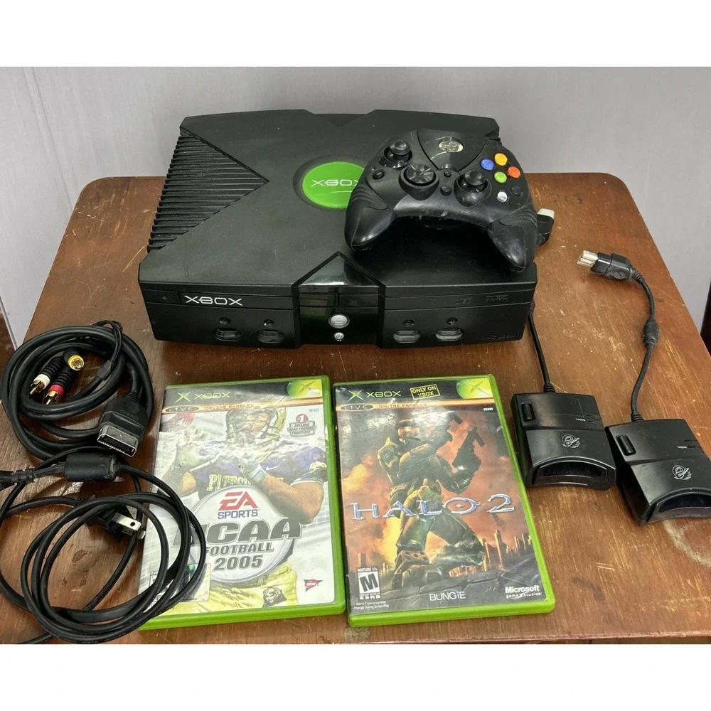 Microsoft Original Xbox Console Bundle Halo 2 NCAA 2005 GTA Vice City Tested